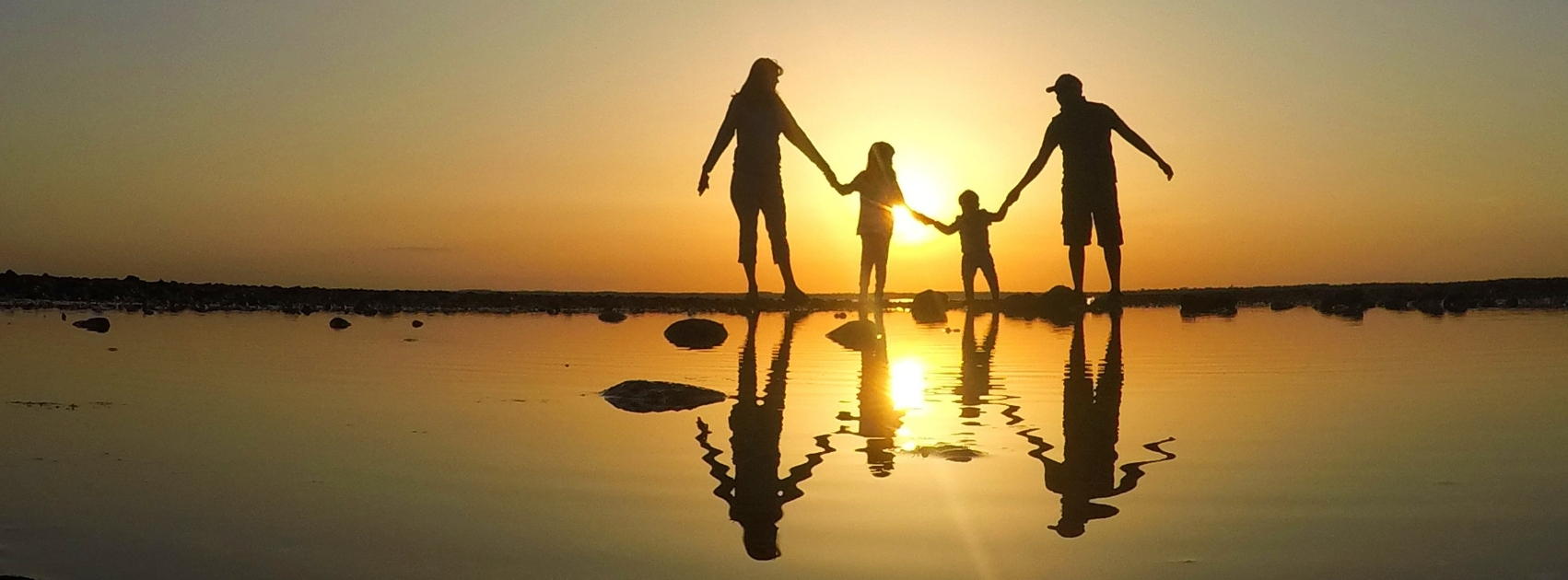Family and community support in everyday life